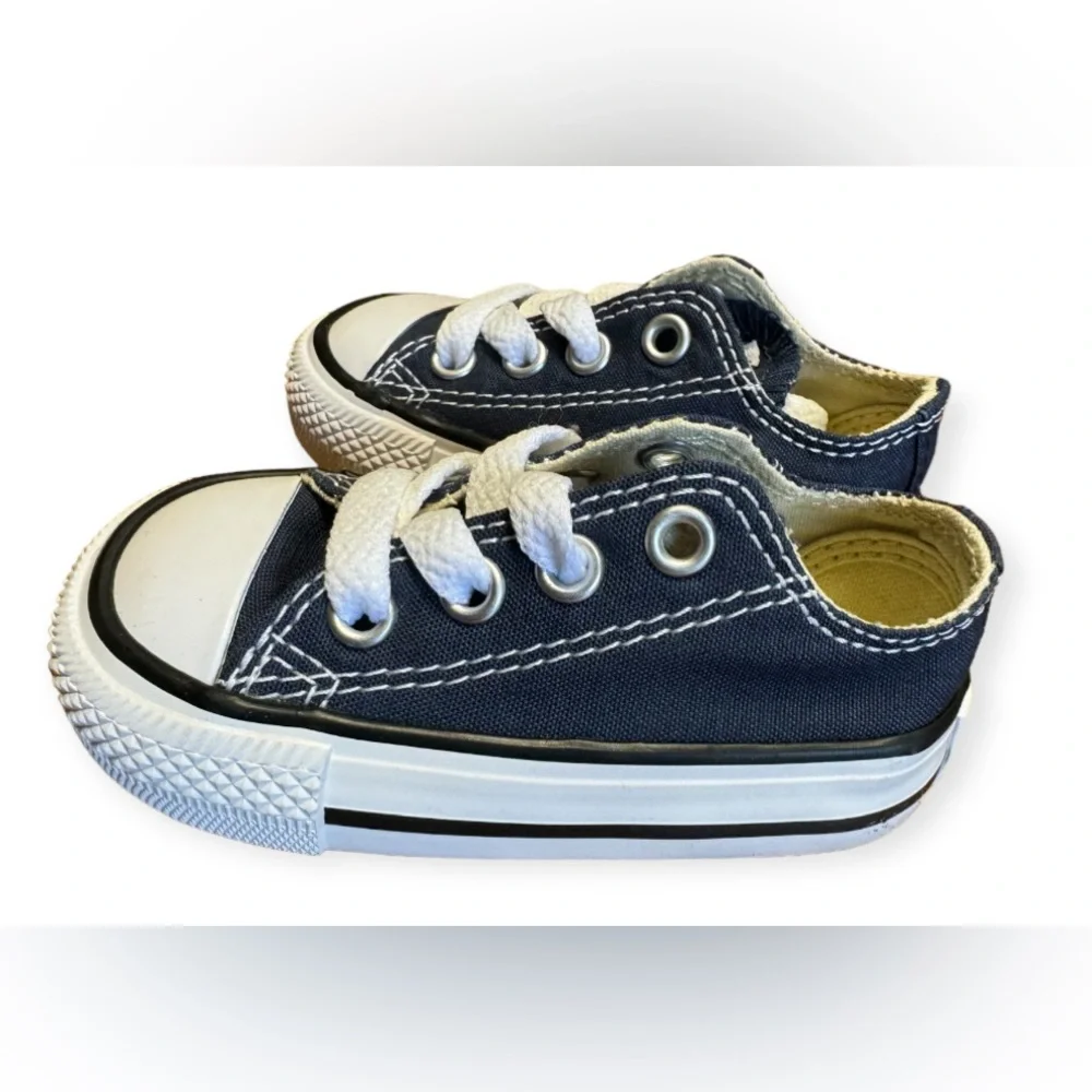 NIB Converse Chuck Taylor All Star Lo Sneaker - Baby / Toddler - Navy